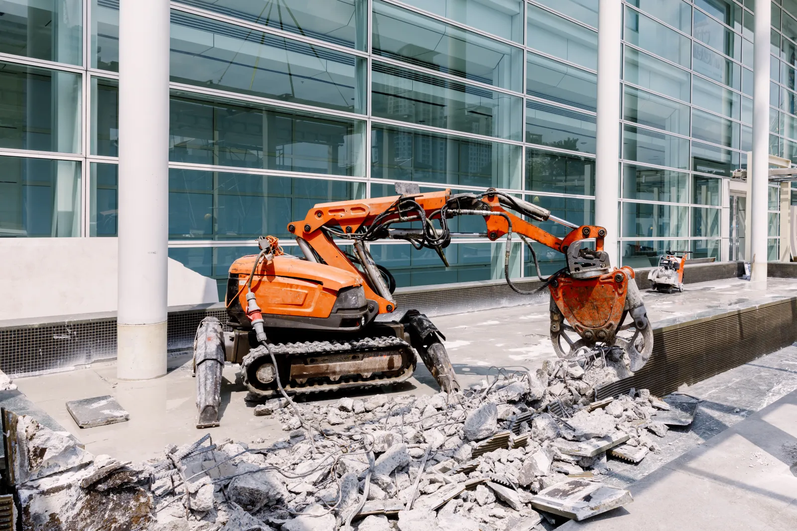 建設ロボット2026年の最前線 — 鉄筋結束8割削減、A4CSEL全機種連携が現実に